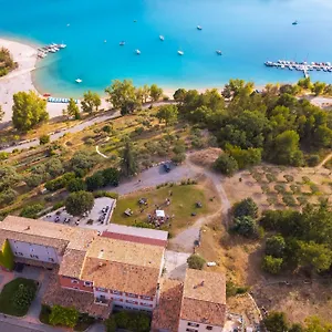 Des Salles 2*, Les Salles-sur-Verdon Francia