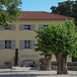 Artegnana 1798 4*, Grožnjan Croazia